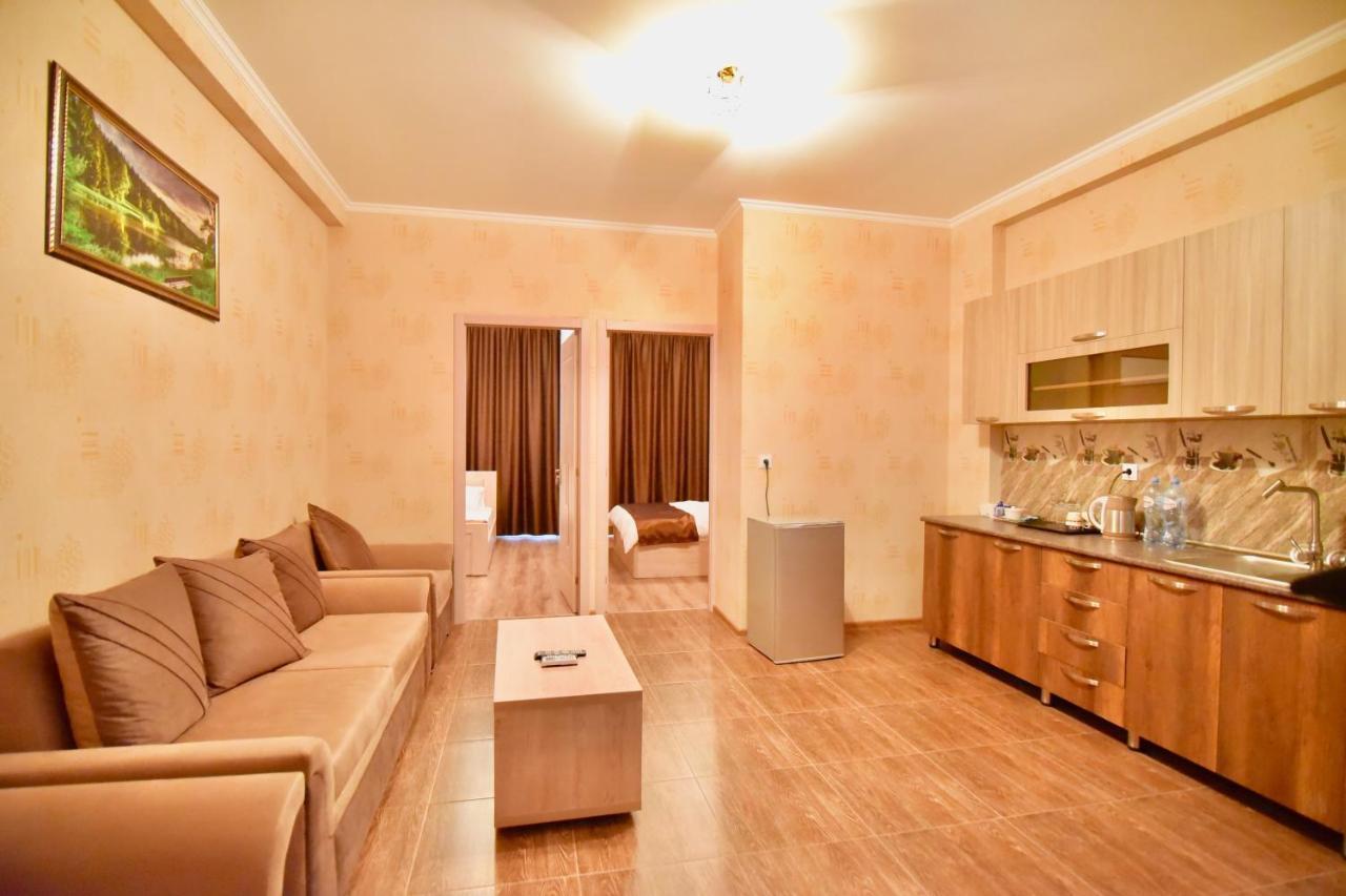 Hotel Blue Ridge Tbilisi Eksteriør bilde